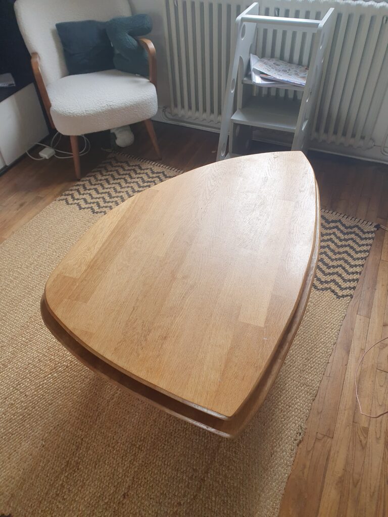 table basse en chêne